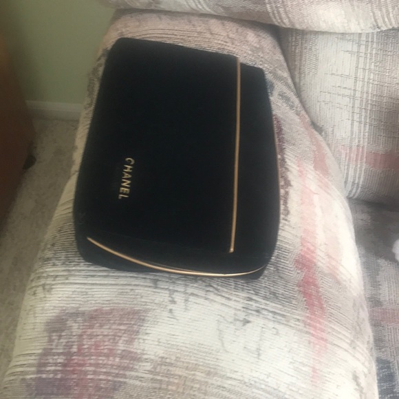 Cosmetic bag - Picture 3 of 3